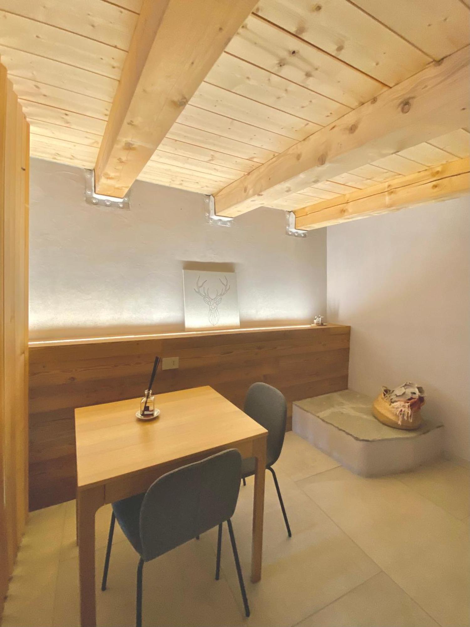 Boutique Alpine Studio By Supastays 库马约尔 外观 照片